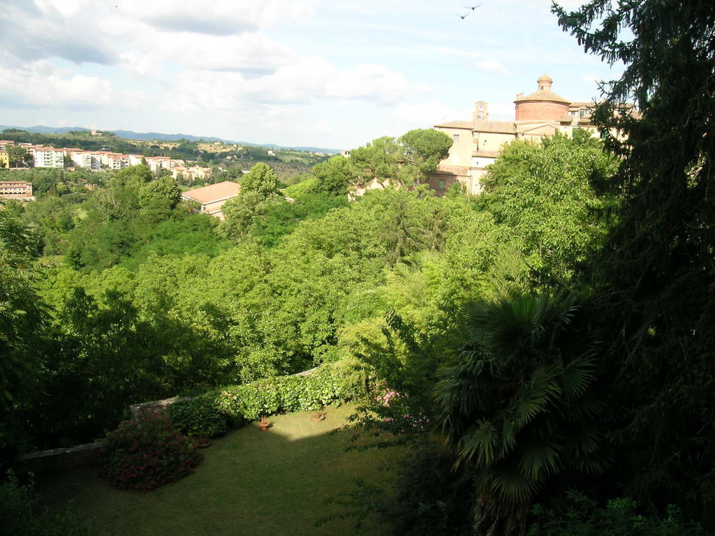 Bed & Breakfast La Dimora Dei Monaci Siena